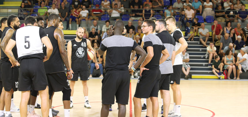 400 FANS À L’ENTRAÎNEMENT !