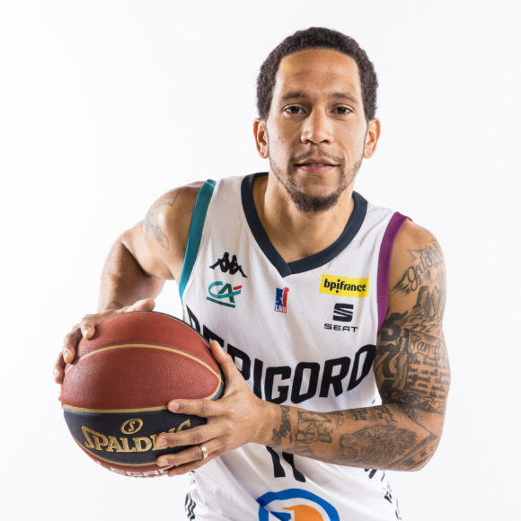 Nic Moore #11