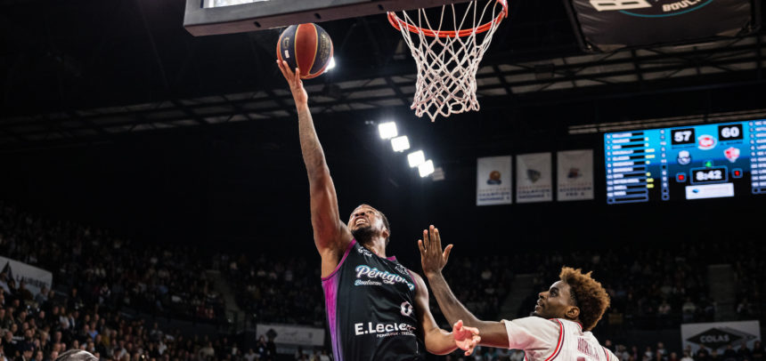 K.J Williams de retour !